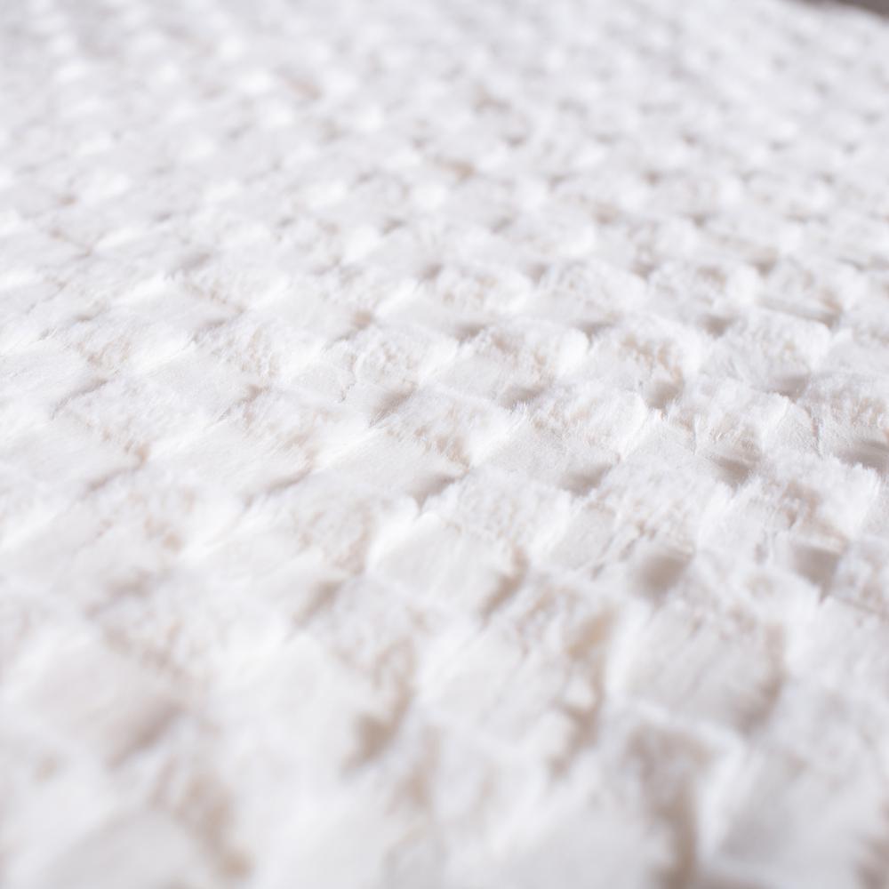 Left. Armarkat - Ivory and Beige Medium Bolstered Pet Bed With Memory Foam - White.
