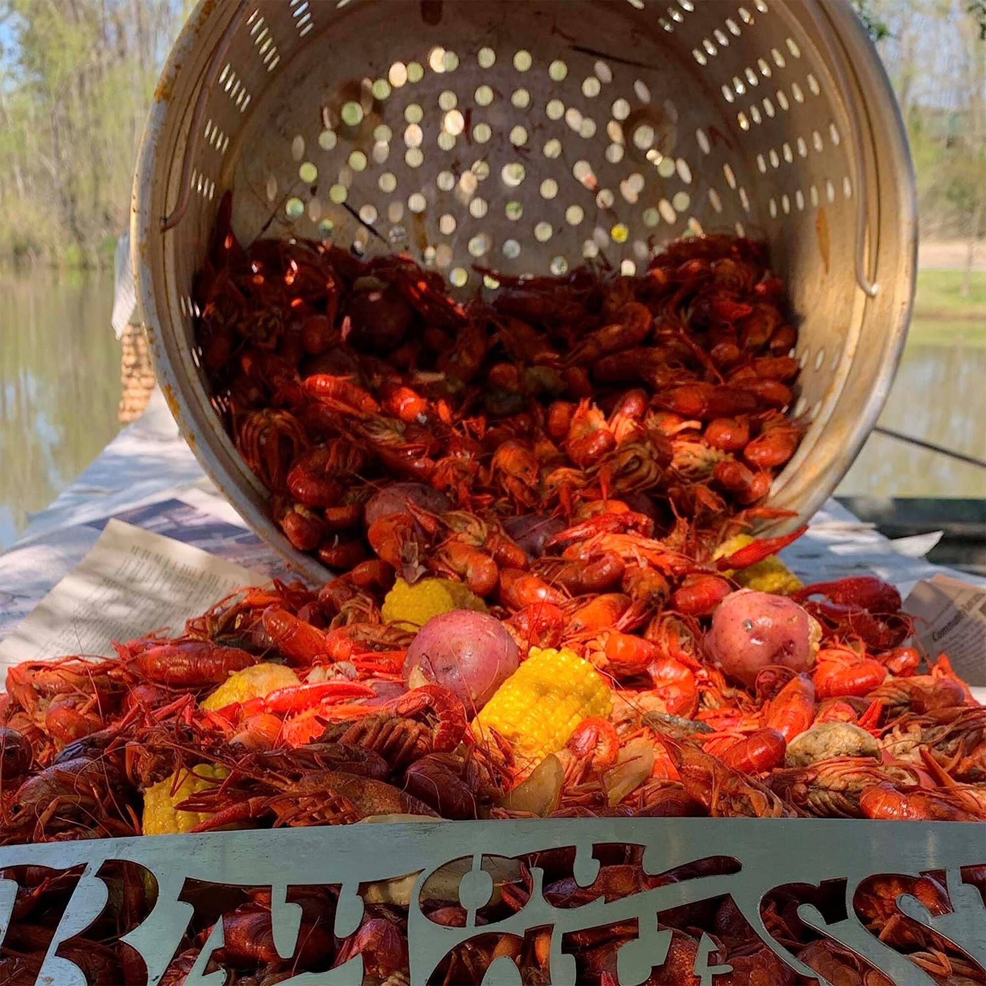 Alt View 8. Bayou Classic - Bayou Classic KDS-160 60 Quart Stainless Boil Steamer Cooker and Basket Kit - Silver.