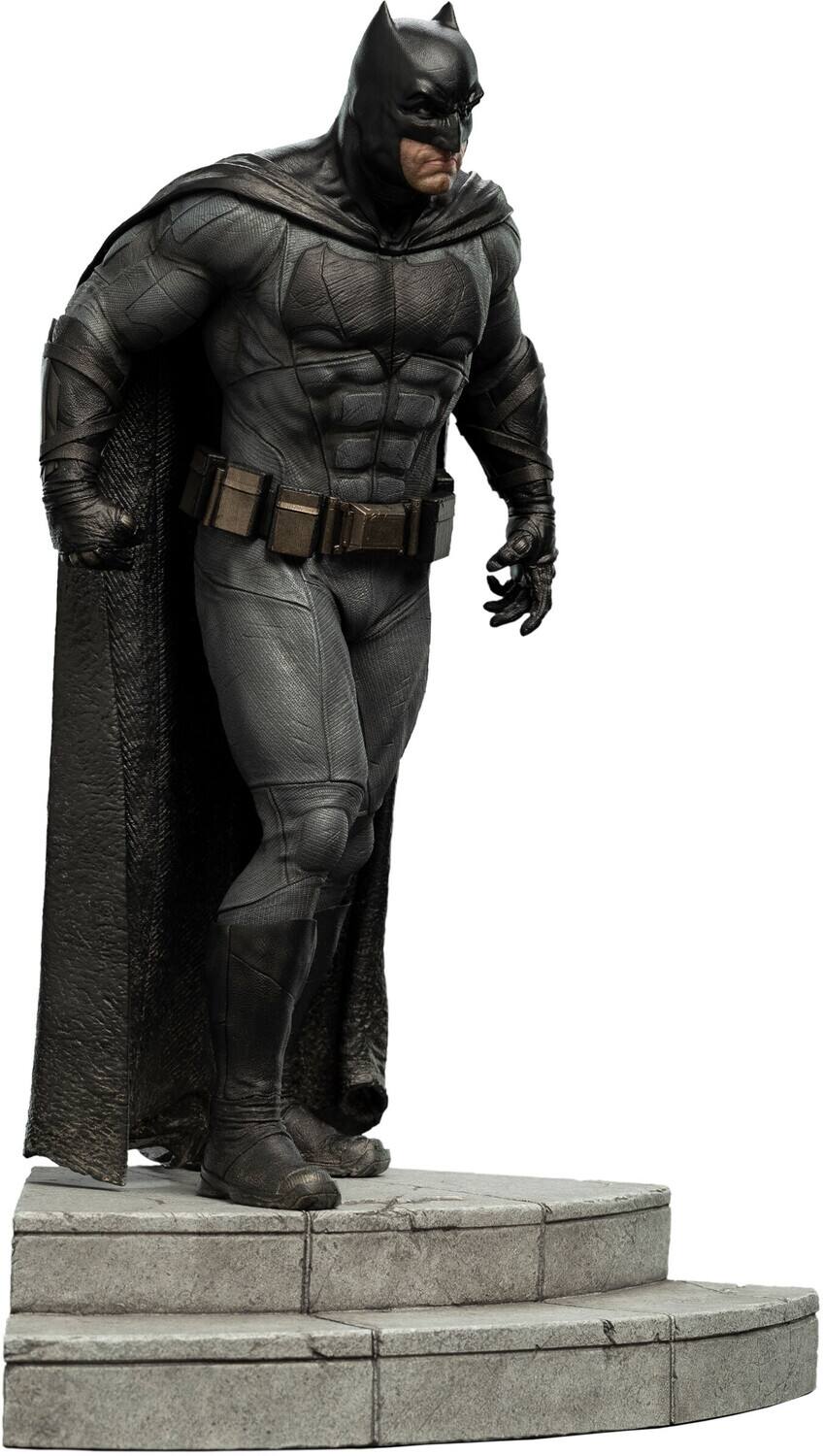Alt View 1. Weta Workshop - WETA Workshop Polystone - Justice League (Zack Snyder) - Trinity Series - Batman 1:6 Scale Statue   - Collectibles - Multicolor.