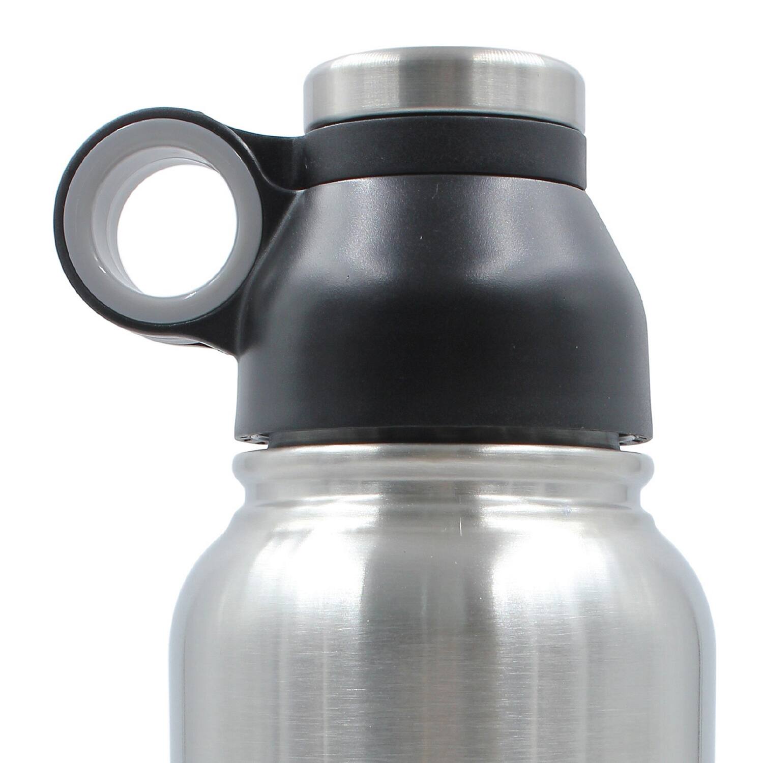 Alt View 1. Brentwood - Stainless Steel Vacuum-Insulated Water Bottle 0.9 L - Black/Silver.
