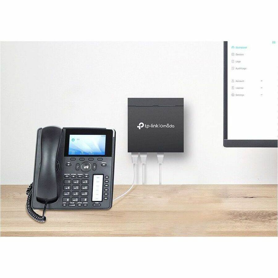 Sure, here is the corrected and grouped text:

**Bashboond Devices**
- Legs
- Audihttings
- Account
- Cense 4 Settings

**tp-linkIomdda**
- 1 2 3 4 5 6
- J 8 5

**Menu Options:**
- Dashboard
- Devices
- Logs
- AutoLogs
- Account
- License
- Settings