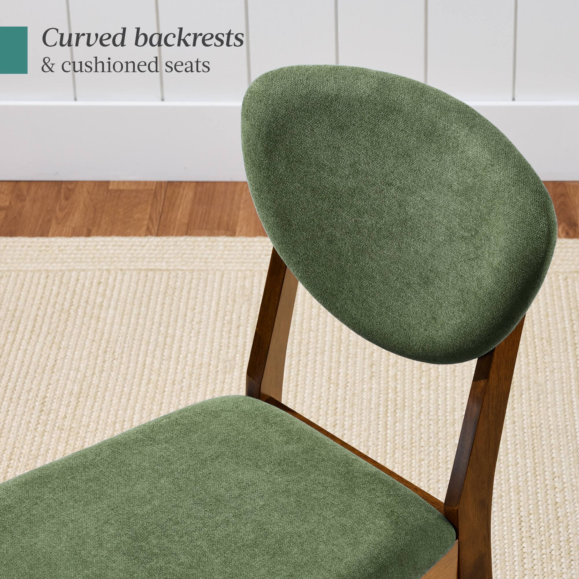 Curved backrests & cushioned seats