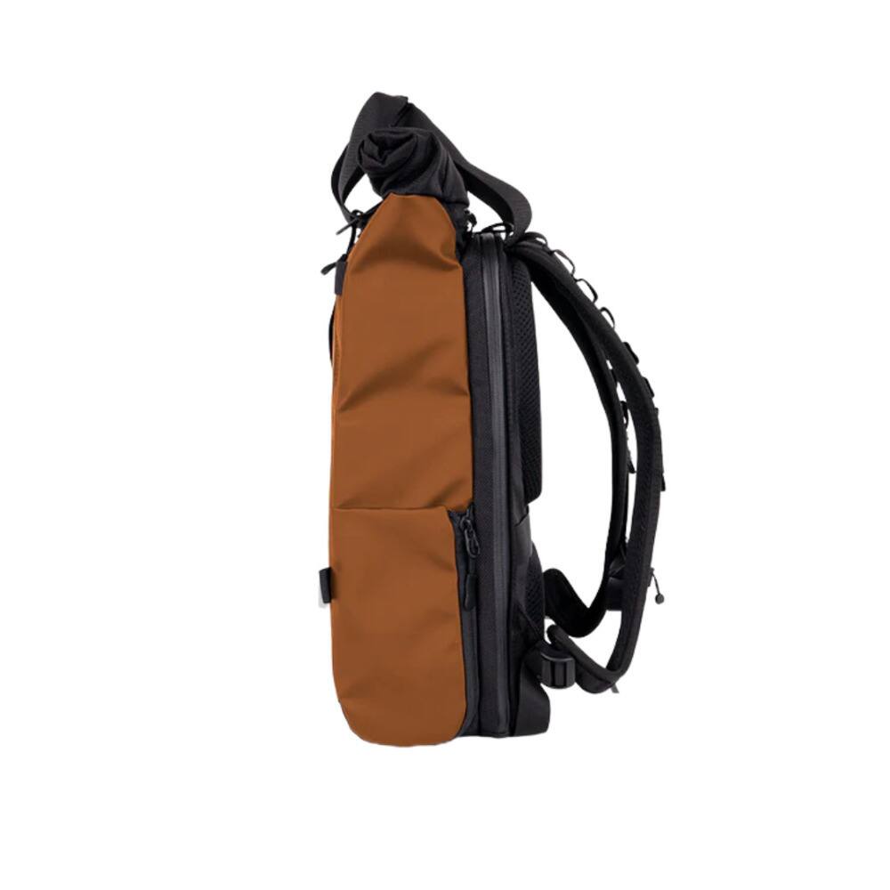 Left. WANDRD - WANDRD PRVKE 11 Lite Sedona Orange - Orange.