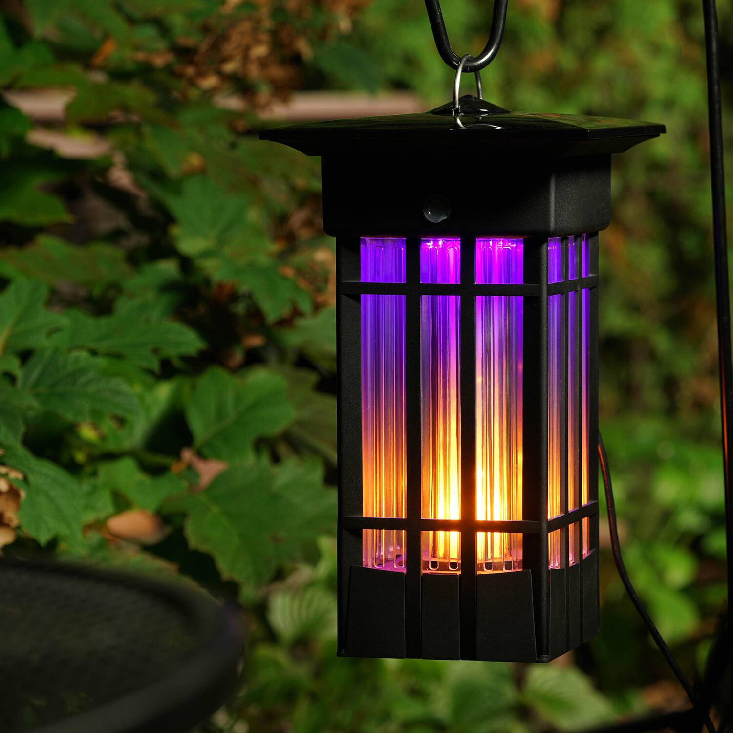 Angle. PIC - Flickering Flame Bug Zapper - Black.