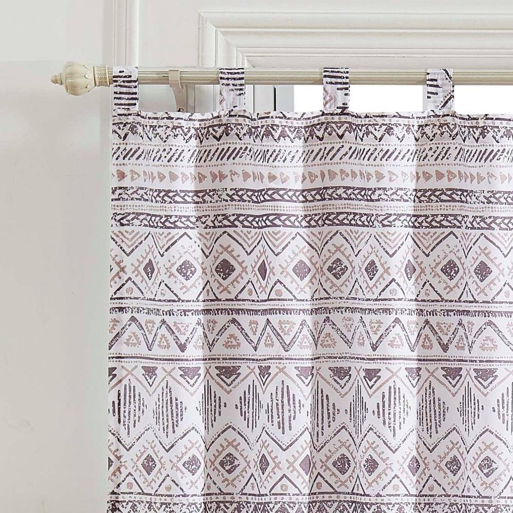 Angle. Barefoot Bungalow - Greenland Home Fashions Barefoot Bungalow Denmark Simple Geometric Motifs Window Panel Ivory - Ivory.