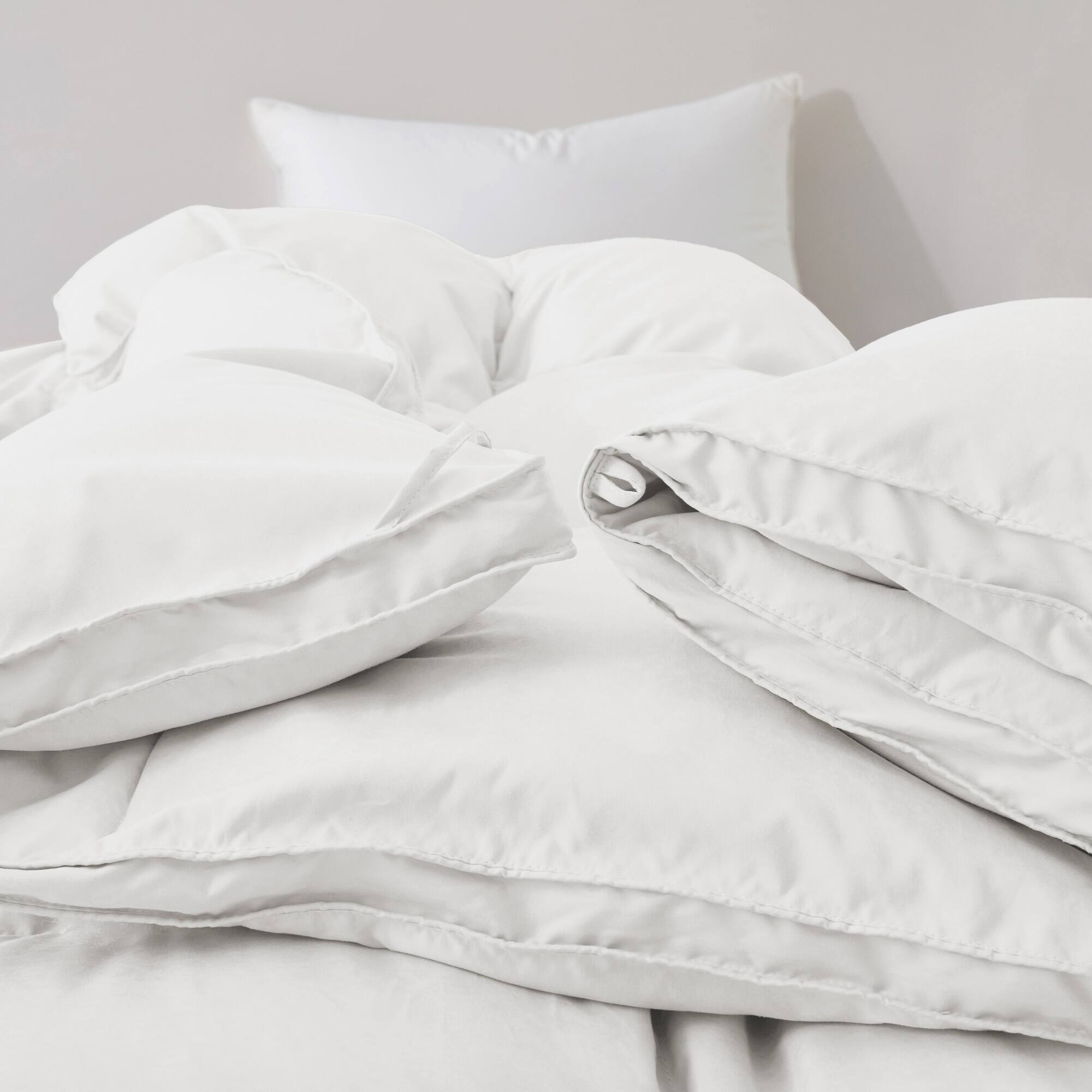 Back. Peace Nest - Peace Nest White Goose Down Feather Fiber Comforter Heavyweight Duvet Insert, White, King - White.