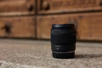 Canon RF45mm F1.2 STM Standard Prime Lens for EOS R Series Cameras Canon RF45mm F1.2 STM Standard Prime Lens for EOS R Series Cameras