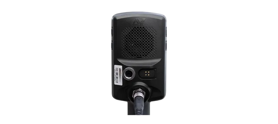 Left. Minelab - Equinox 900 - Black.