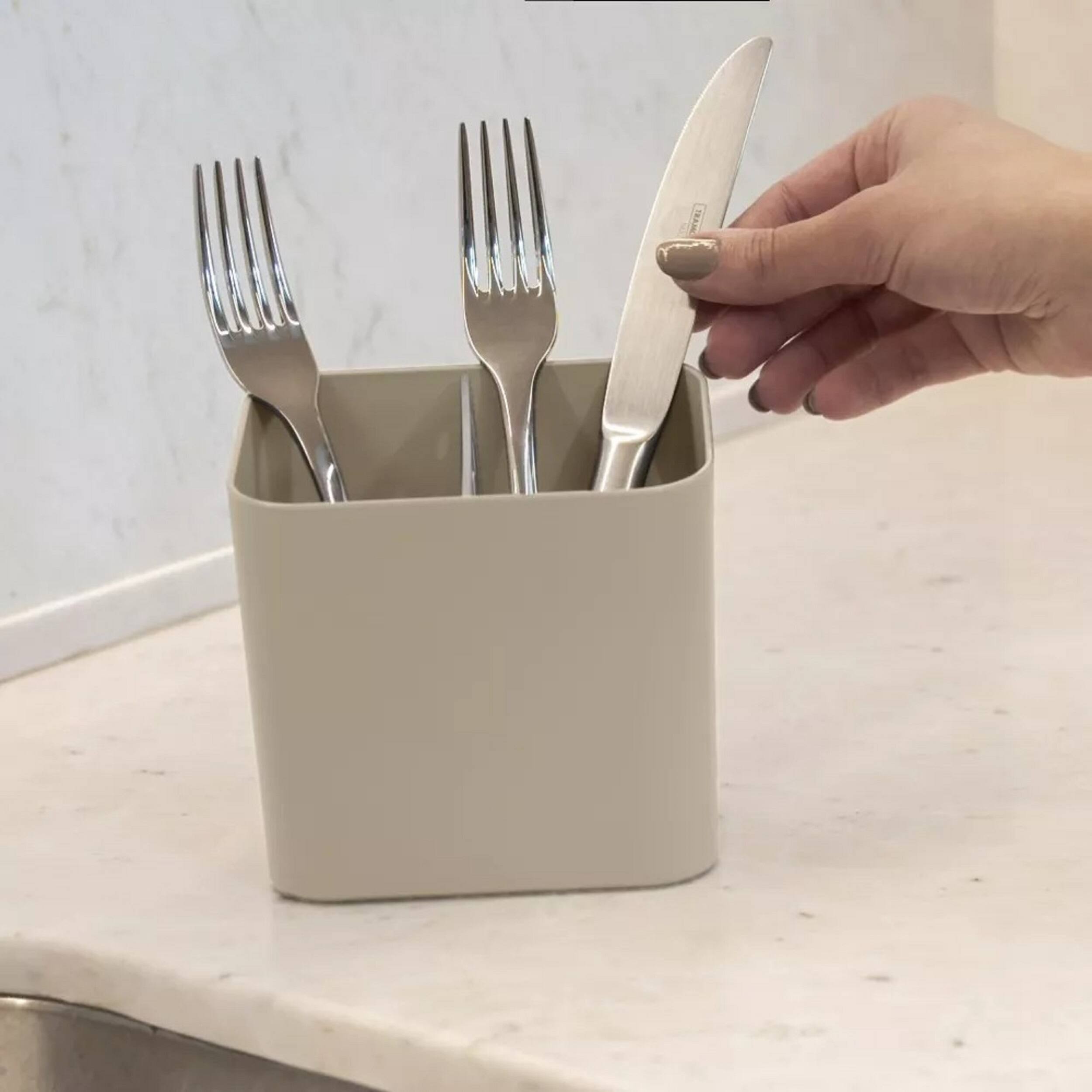 Back. OU - OU Utensil Holder with Removable Divider, Nonslip Cutlery Drainer with Built In Reservoir - Beige - Beige.