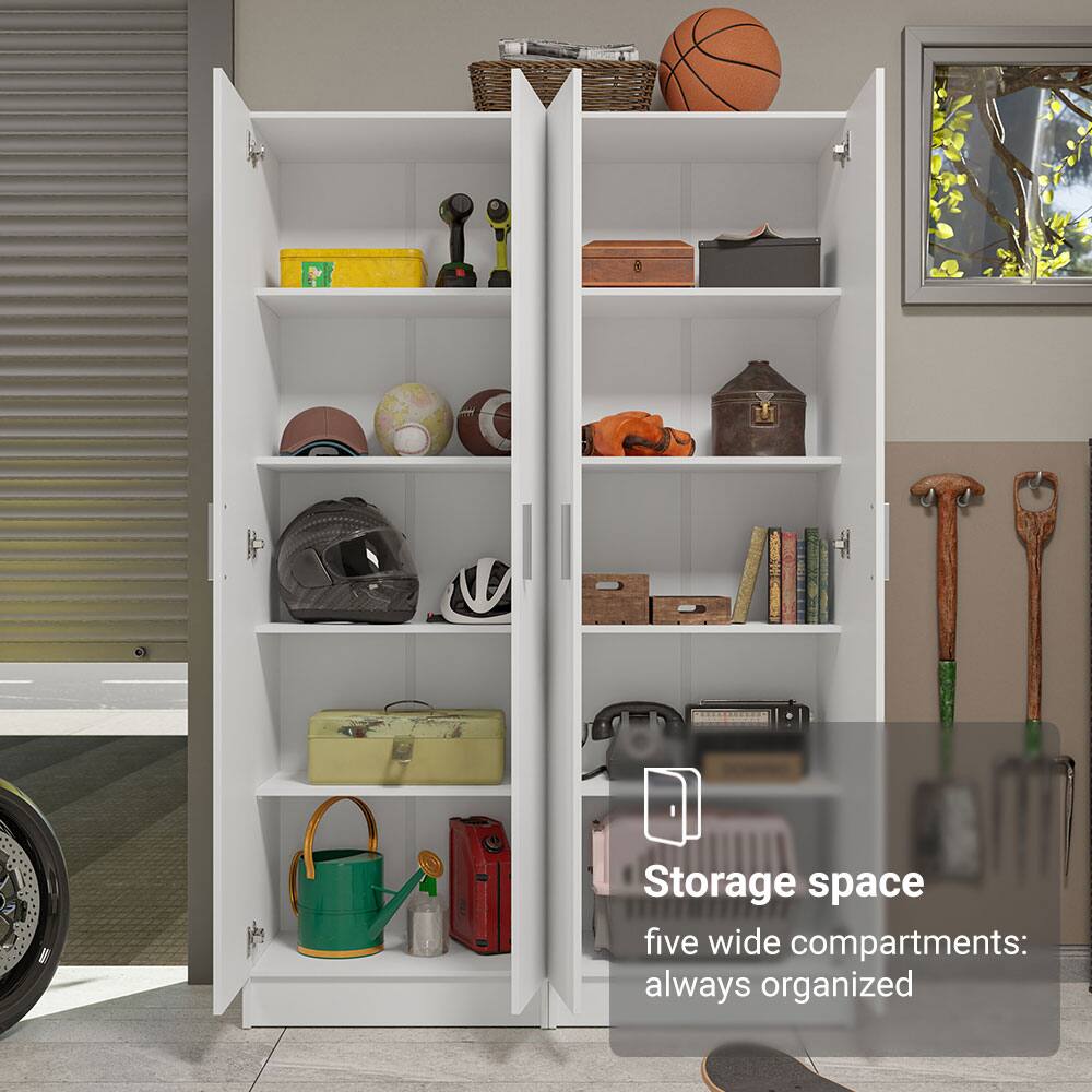 Storage space  
five wide compartments:  
always organized