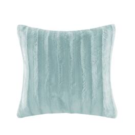 Gracie Mills - Wilfred Faux Fur Square Pillow - Blue
