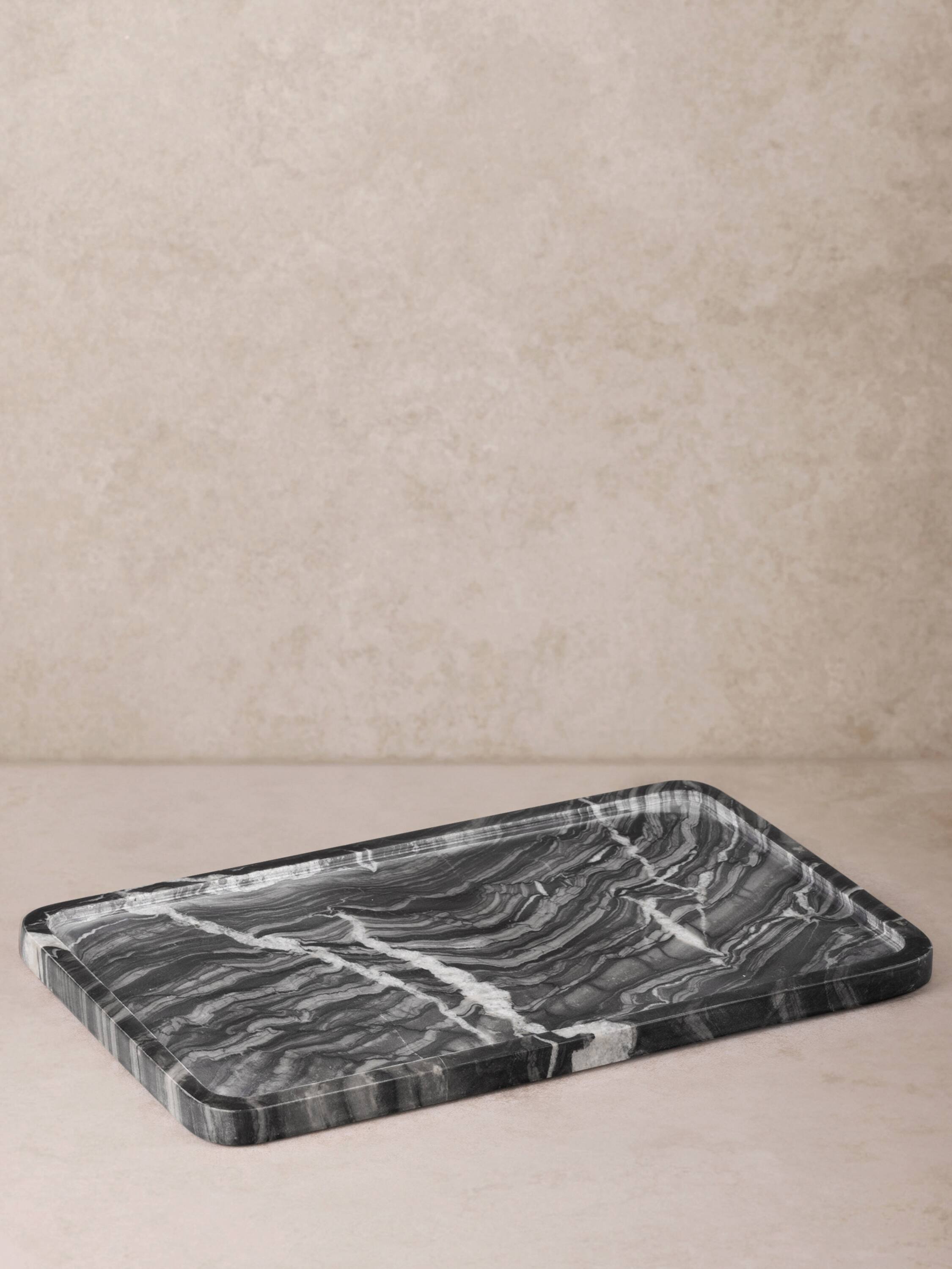Angle. GAURI KOHLI - Frontier Marble Tray - Shades of black and gray.