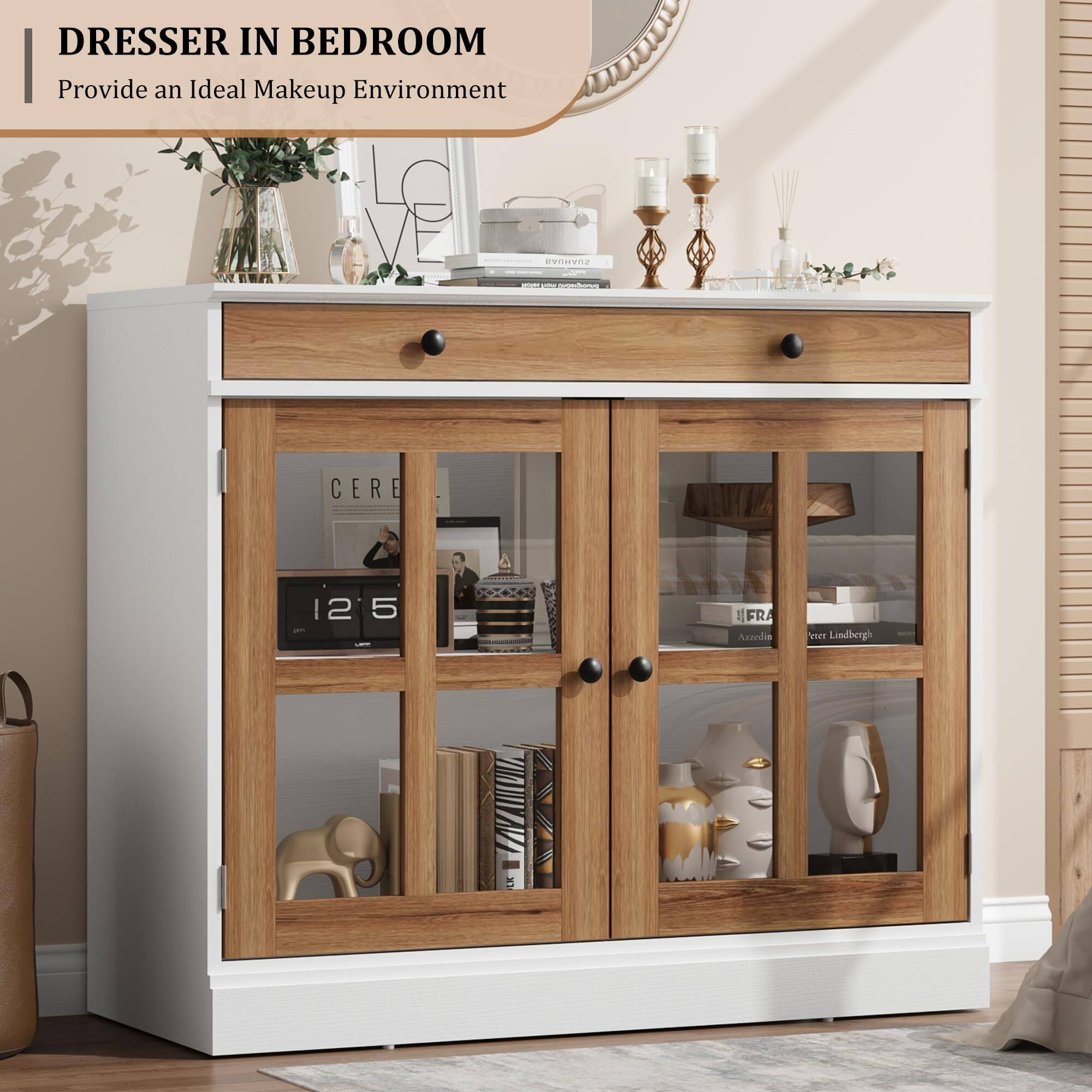 DRESSER IN BEDROOM  
Provide an Ideal Makeup Environment  

CERE  

12:5  

FRA  
Azedine  
Vera Lintsherg