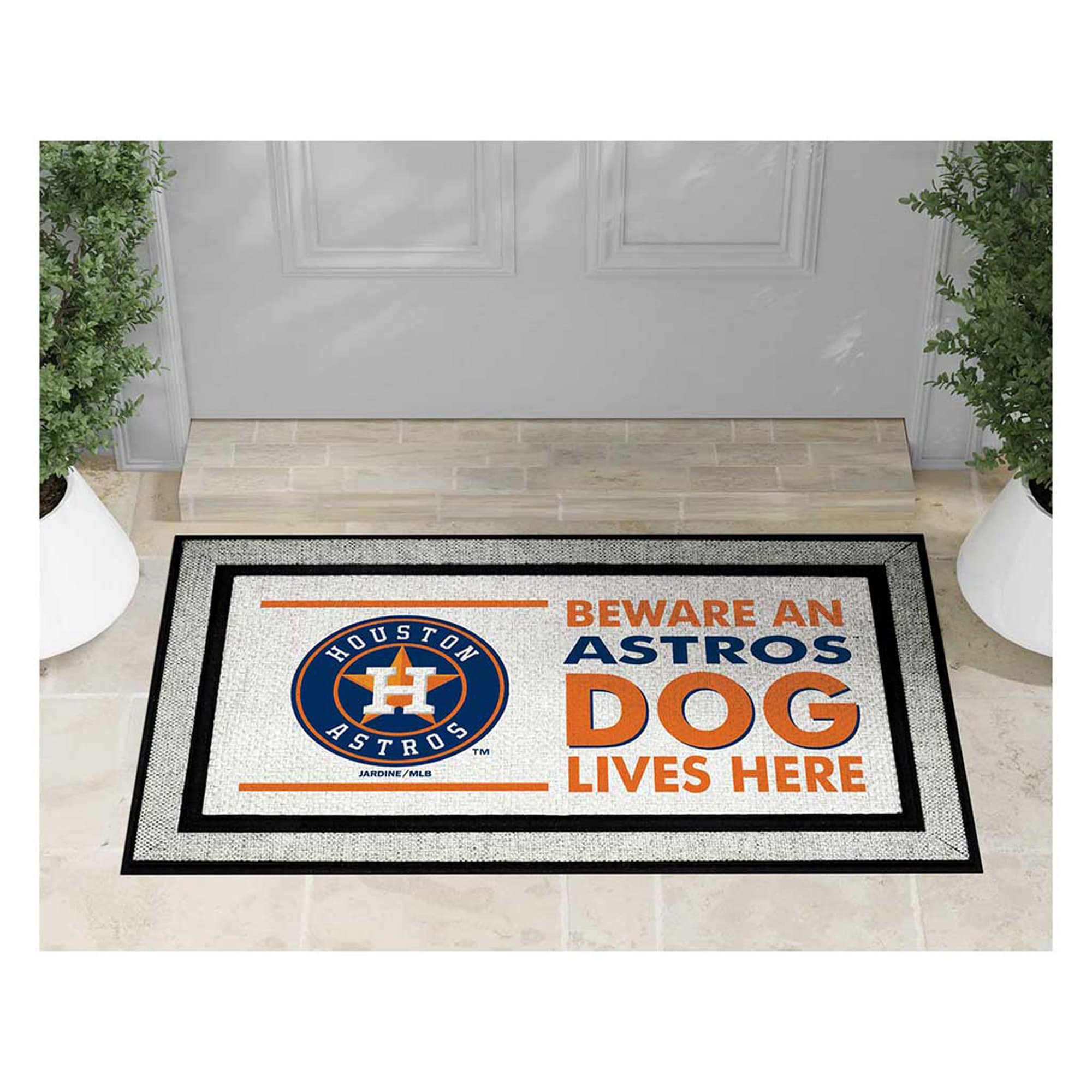 BEWARE AN HOUSTON ASTROS DOG LIVES HERE