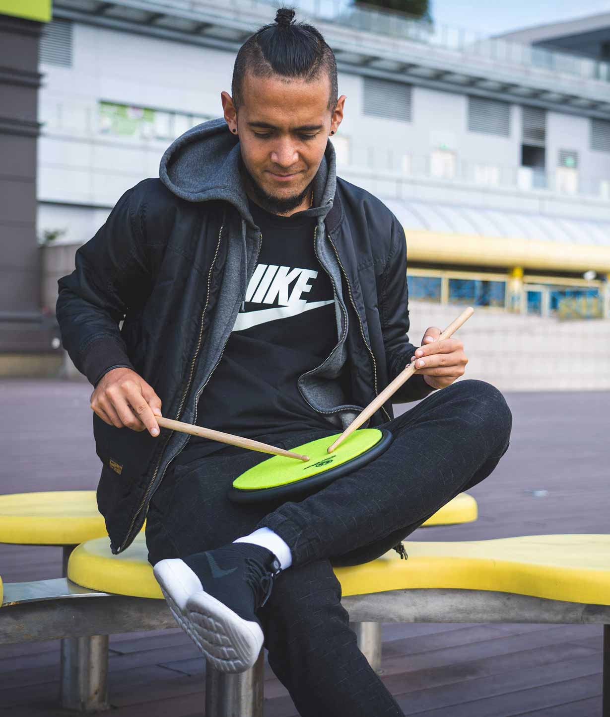 Alt View 5. Gibraltar Hardware - Magnetic Multi-Surface Drum Practice Pad System, 3-in-1 Interchangeable Pads for Quiet Warmups.