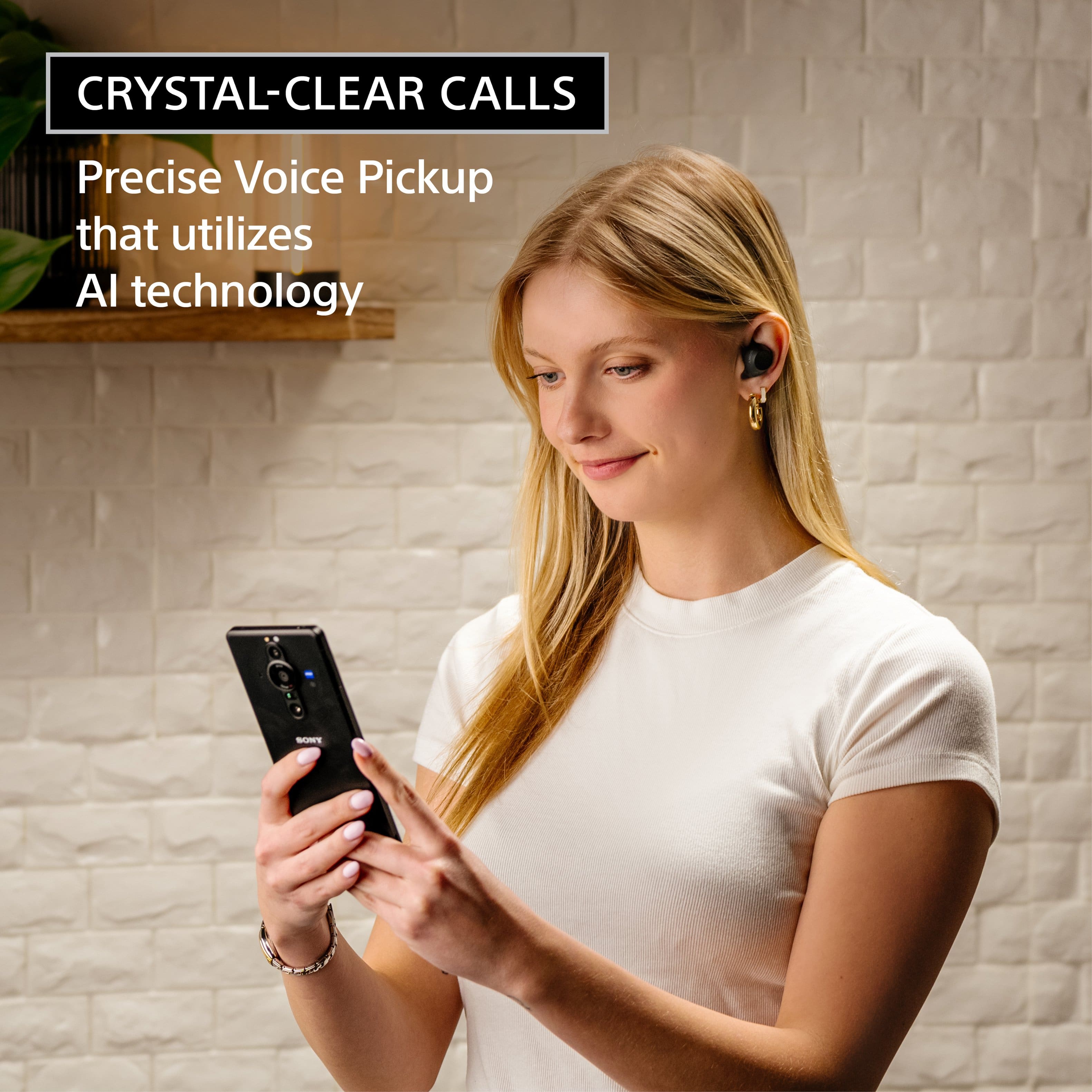 Crystal-Clear Calls: Precise Voice Pickup that Utilizes AI Technology.