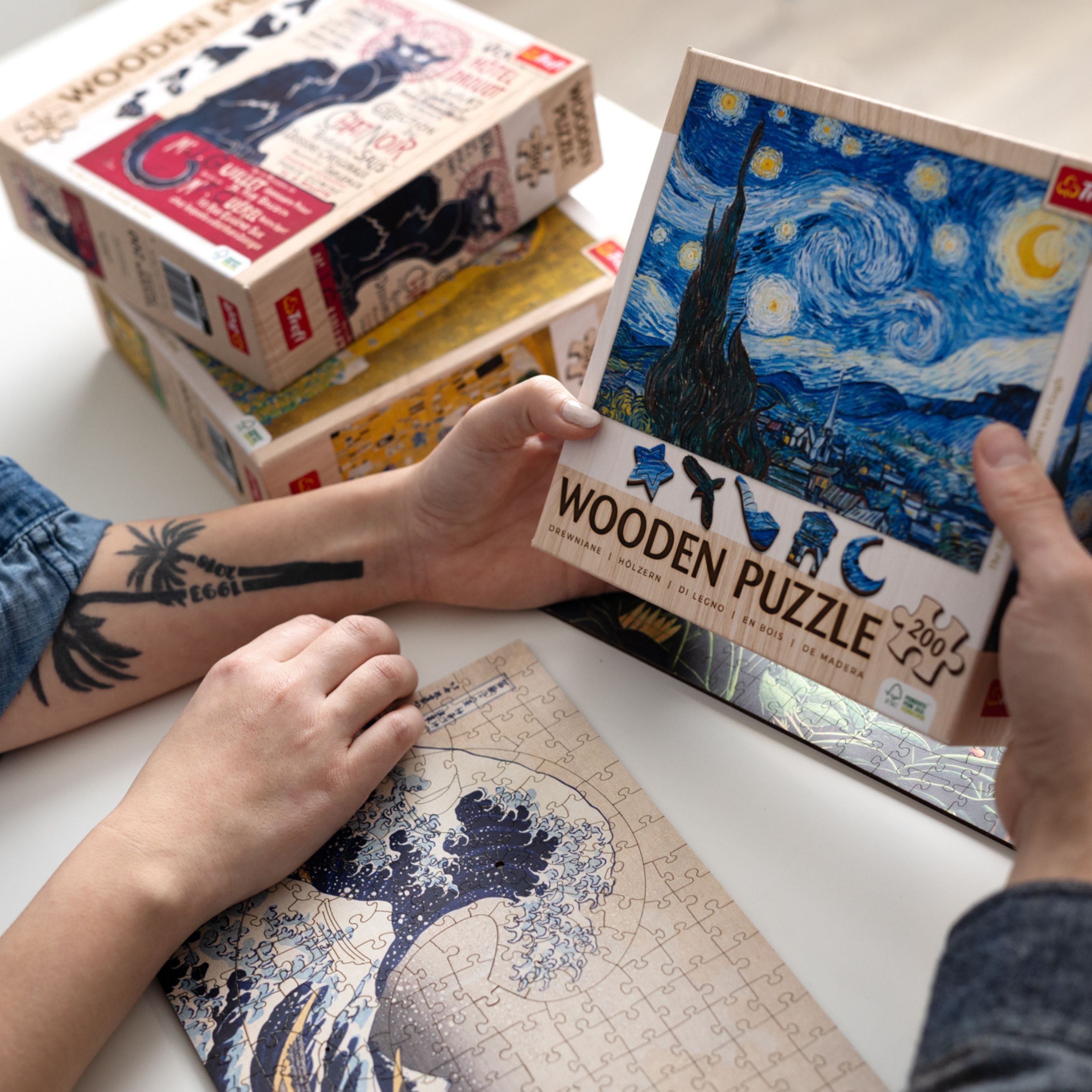 Trefl Wood Craft 200 Piece Wooden Puzzle The Black Cat Théophile