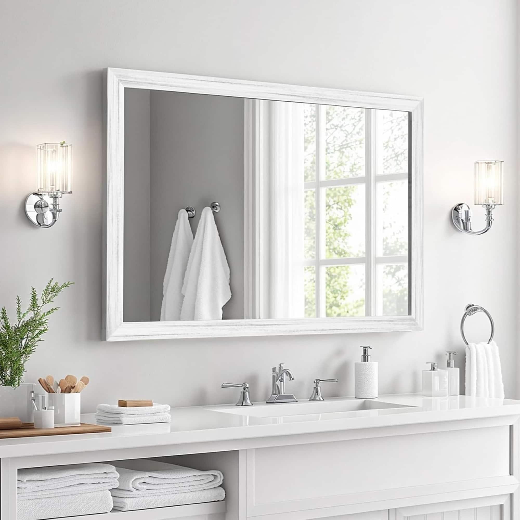 ULTRUE - UTBM0RT01WW06090 White Wood Effect 24x36 Framed Wall Mirror