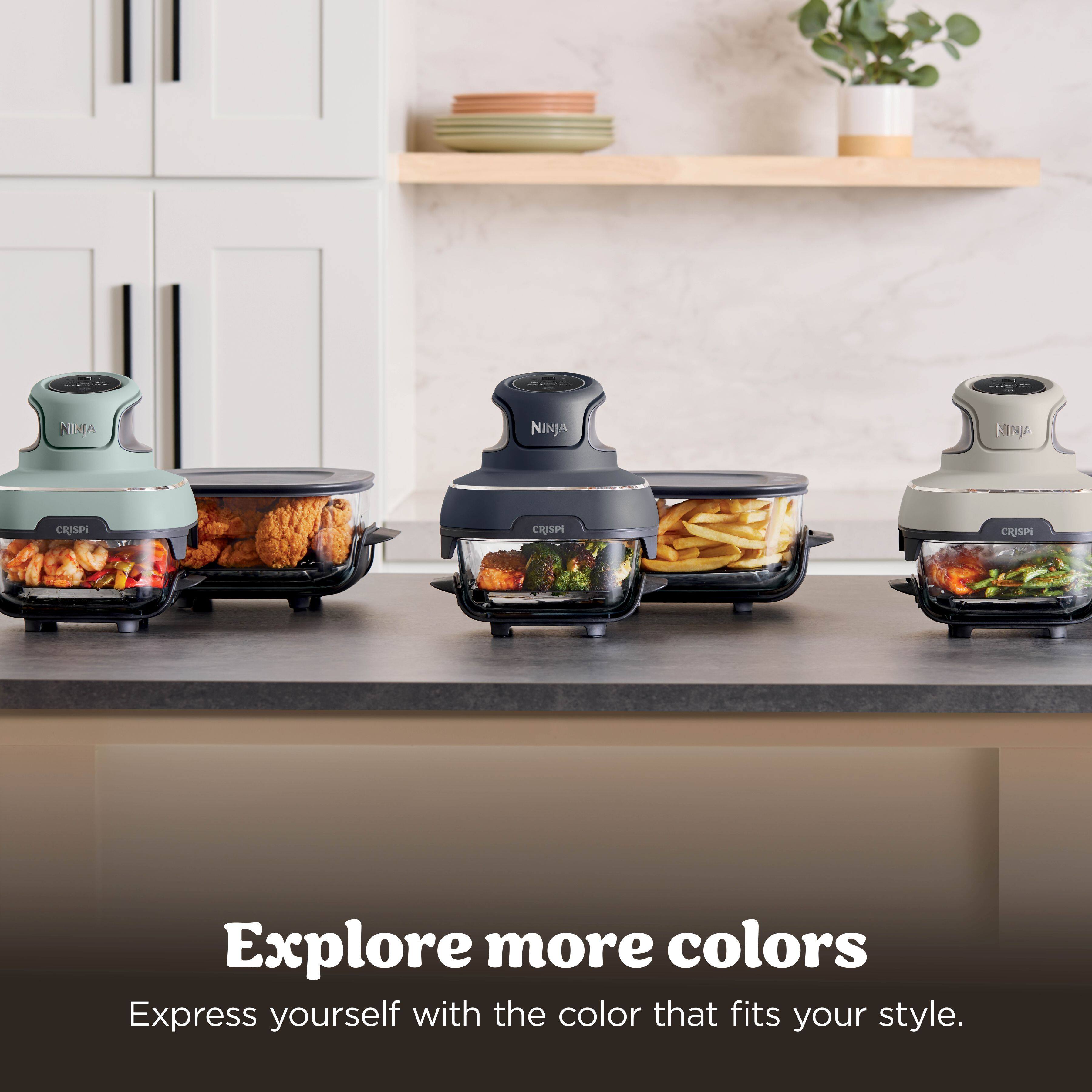 Explore more colors  
Express yourself with the color that fits your style.