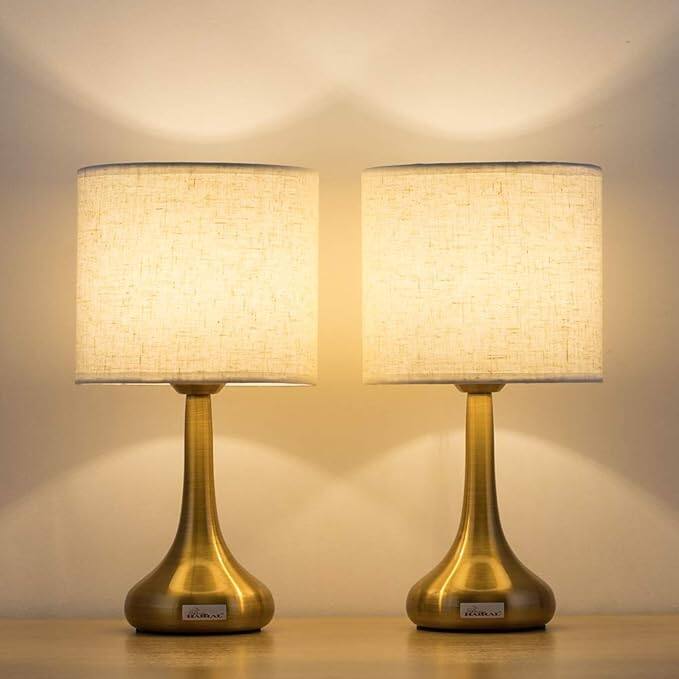 Front. Oumilen - Set of 2 Gold Table Lamps 13.8 Inch Small Bedside Lamps with Linen Shades for Bedroom Living Room.
