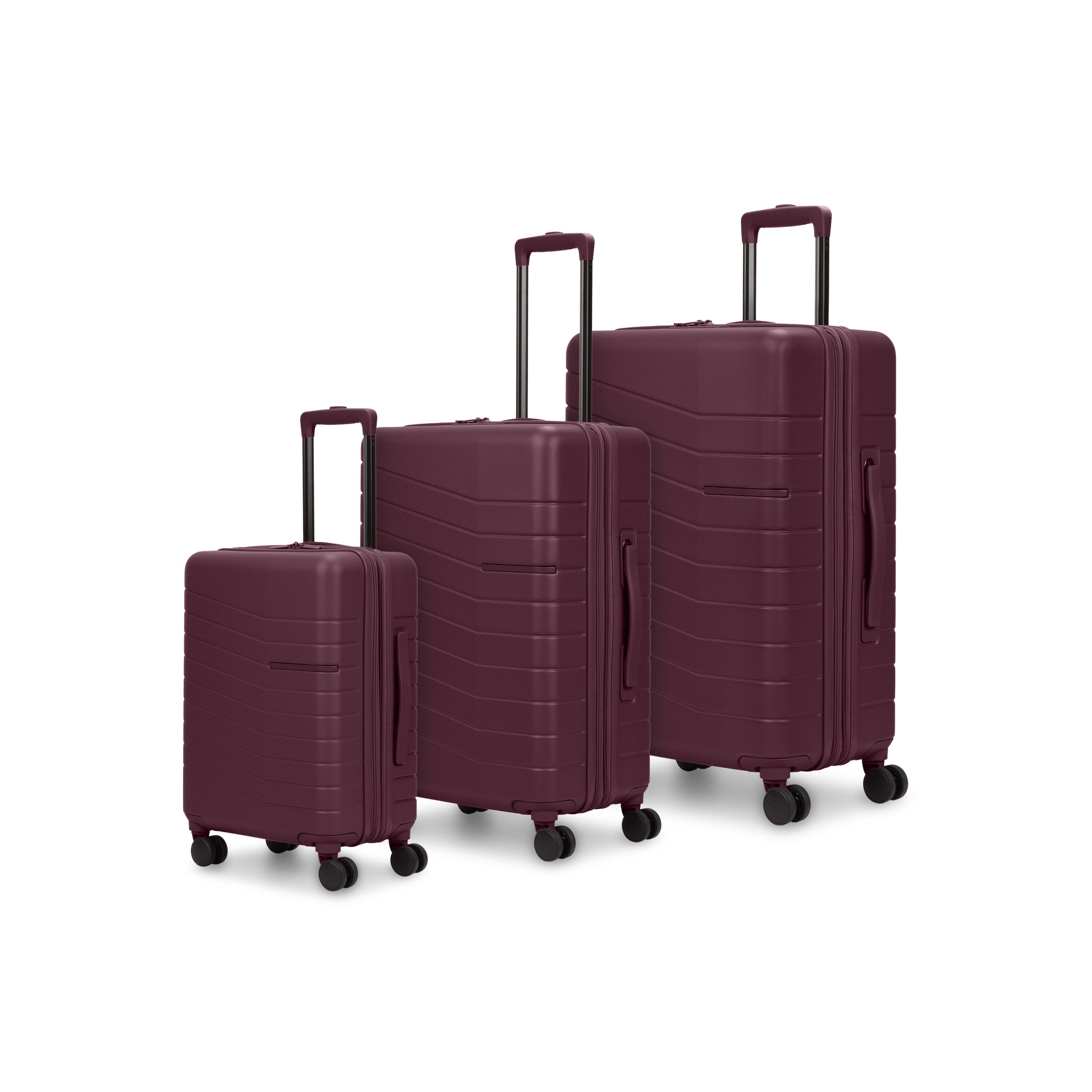 Front. Bugatti - Bugatti Munich 3 Piece Hardside Luggage Set - FIG.