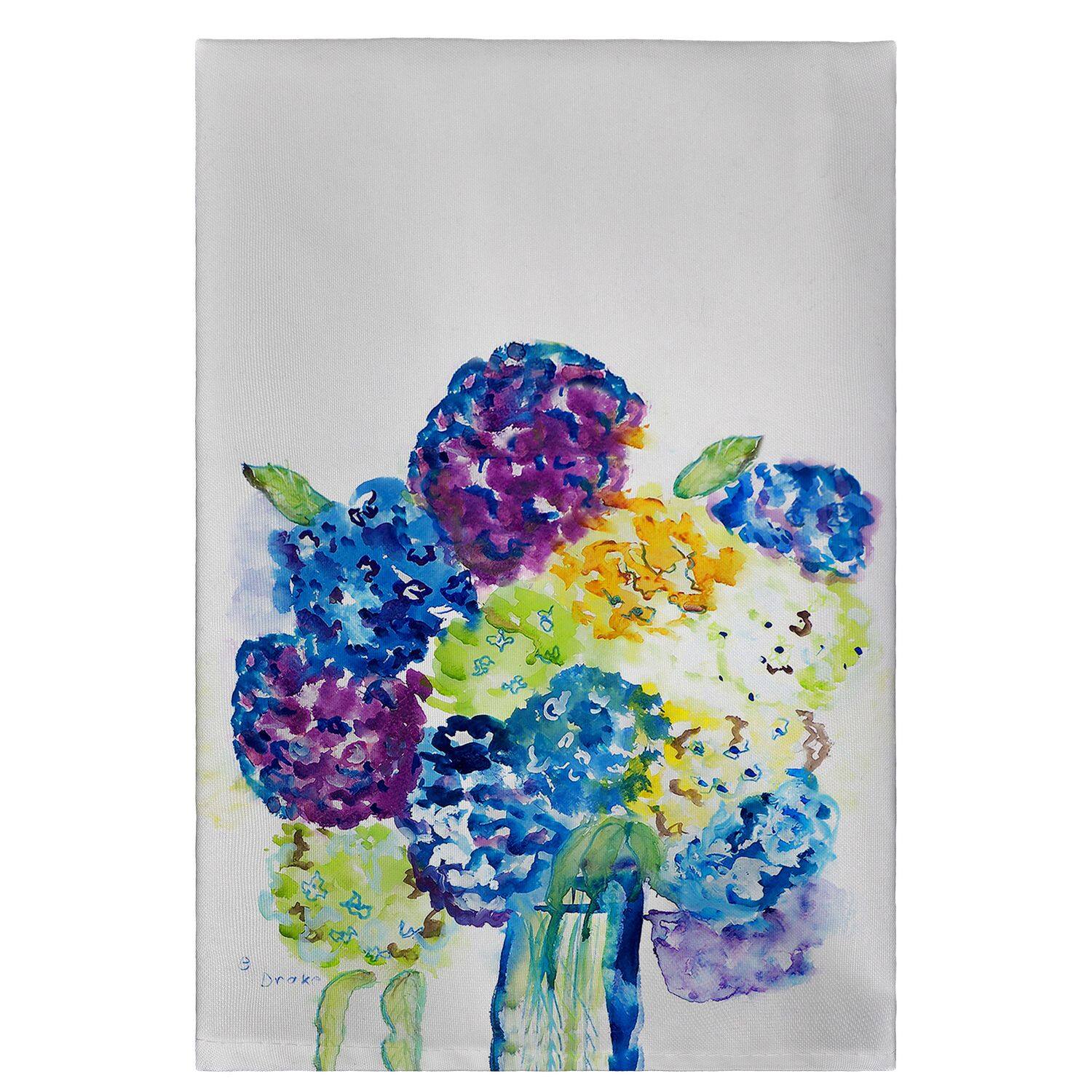 Front. Betsy Drake - Betsy Drake Betsy's Hydrangea Guest Towel - Multicolored.