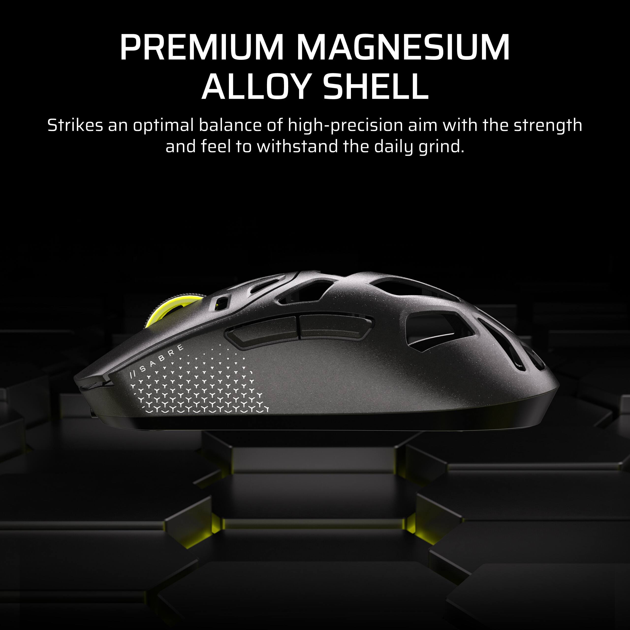 PREMIUM MAGNESIUM ALLOY SHELL  
Strikes an optimal balance of high-precision aim with the strength and feel to withstand the daily grind.