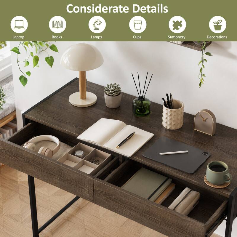 Considerate Details

Laptop
Books
Lamps
Cups
Stationery
Decorations