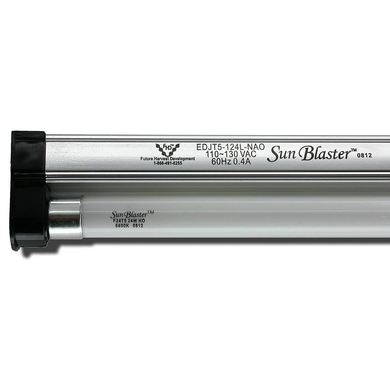 Sure, here is the corrected and grouped text from the image:

---

**FHD**  
Future Harvest Development  
1-866-491-0255  

**EDJT5-124L-NAO**  
110~130 VAC  
60Hz 0.4A  

**Sun Blaster™**  
0812  

**Sun Blaster™**  
F24T5 24W HO  
6400K 0812  

---