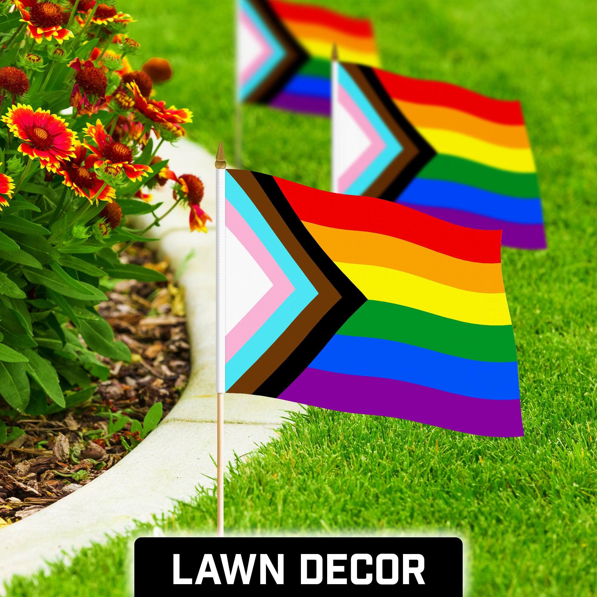 LAWN DECOR