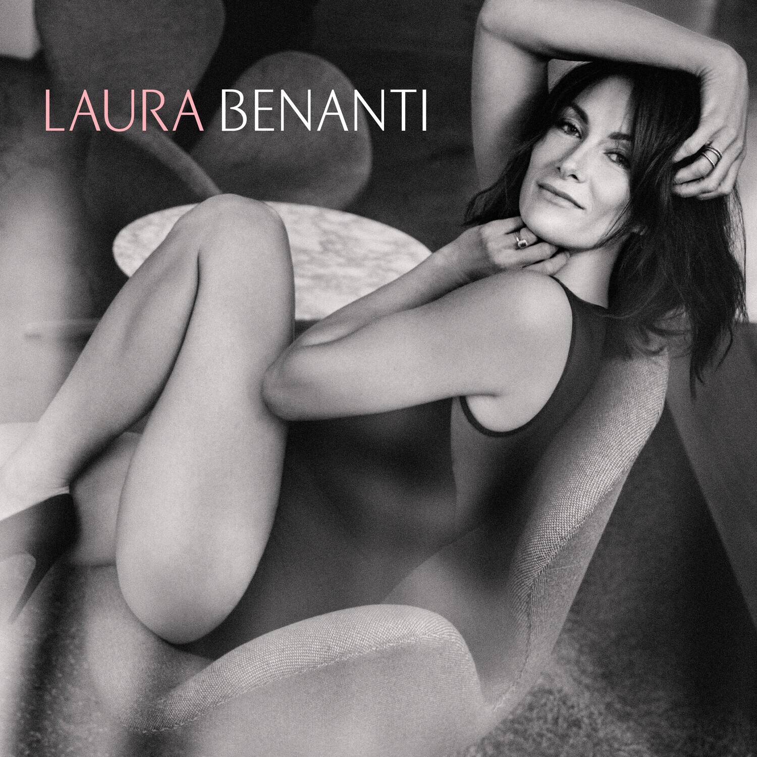 LAURA BENANTI