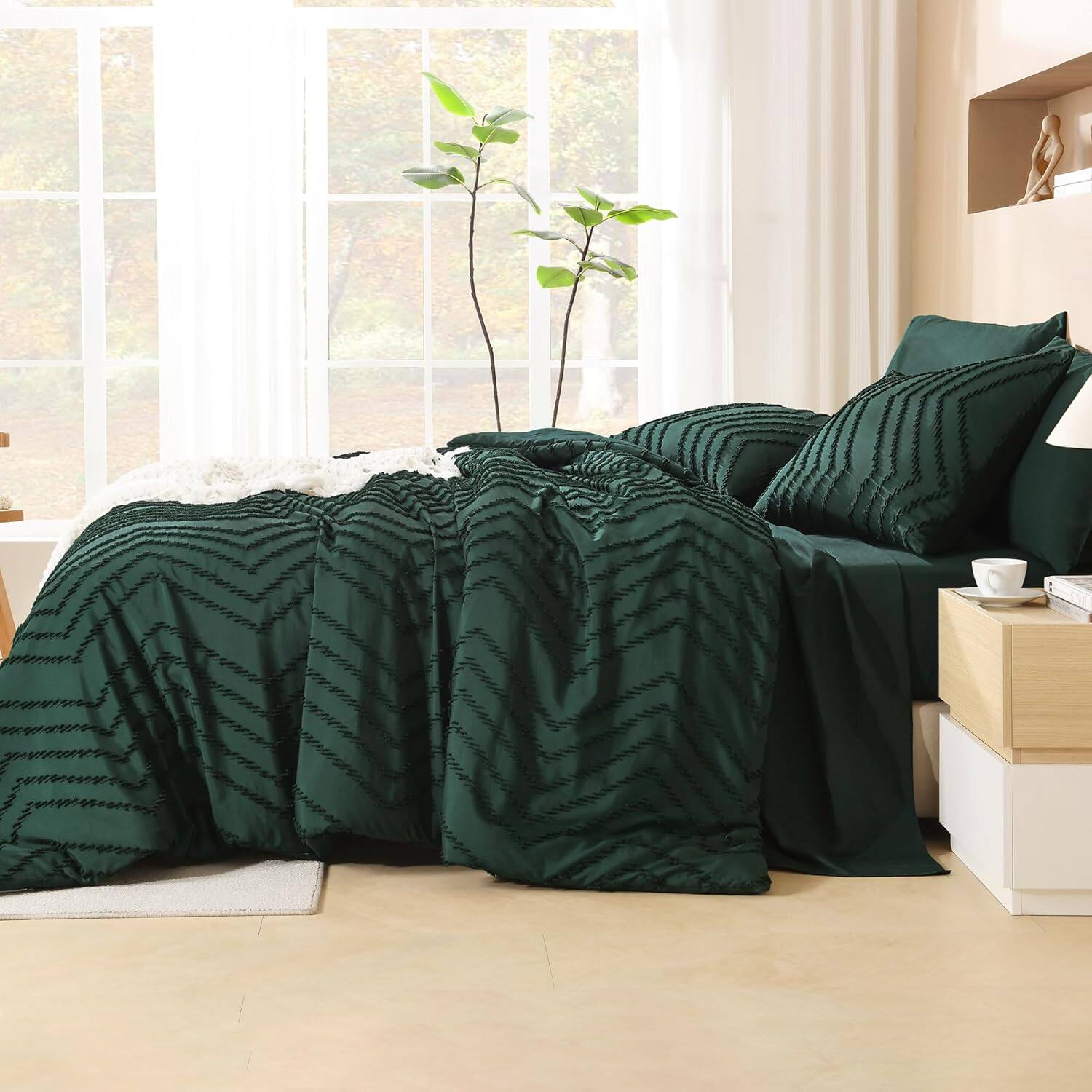 Alt View 1. FINEAK - Boho Tufted Comforter Set with Sheets - Bed in a Bag 7 Pieces - Emerald Green Queen.