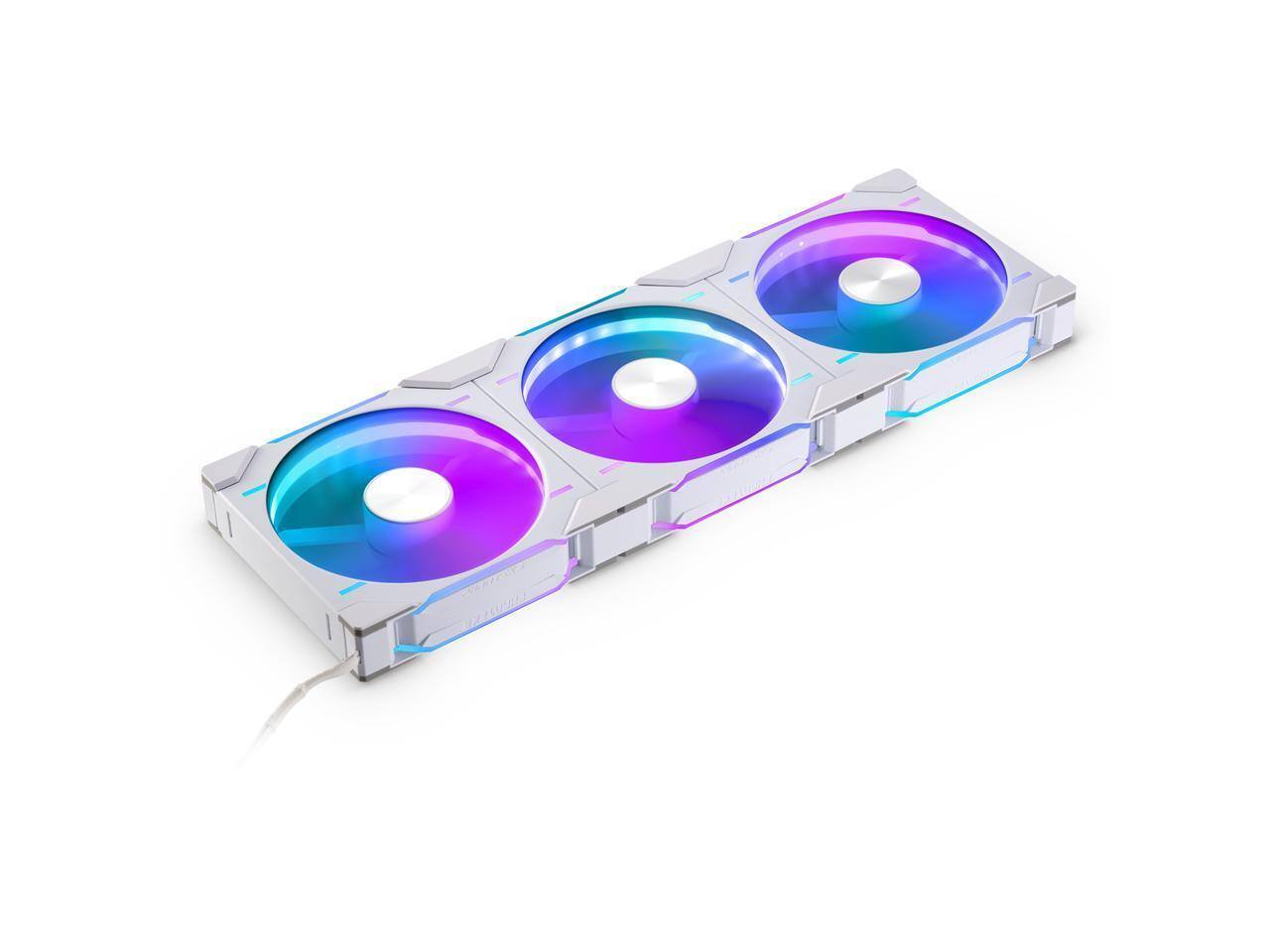 Angle. Phanteks - Phanteks D30-140 DRGB PWM Fan 3Pack, Reverse Airflow, ARGB/DRGB, Daisy-chain, White - White.
