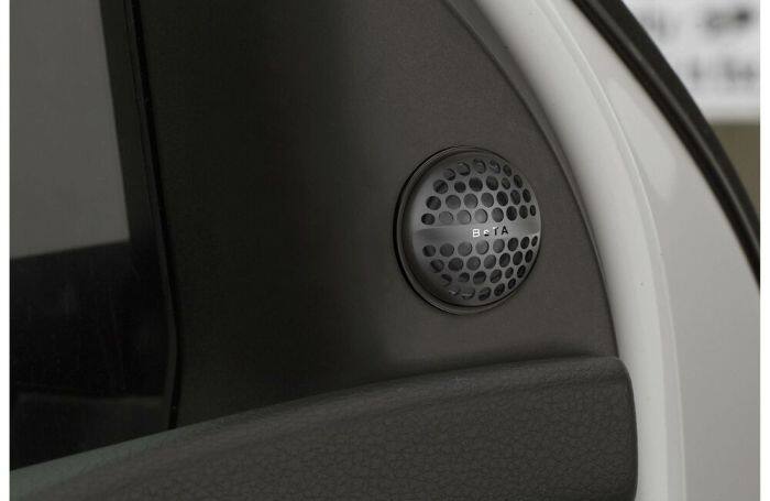 Left. Infinity - Infinity BeTA 621Be 6.5" Component Speaker System with Beryllium Tweeter SPKBEBE621 - Black.