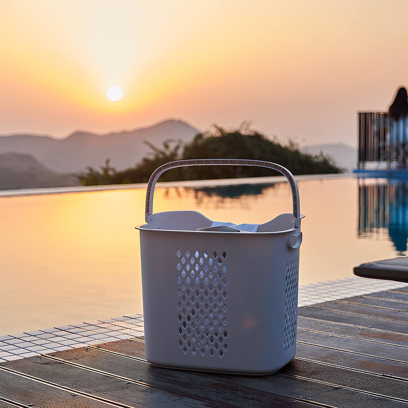 Alt View 2. MOOSOO - 4-Tier Laundry Hamper Sorter, Laundry Storage Organizer with Wheels Removable Rolling Laundry Baskets - White.