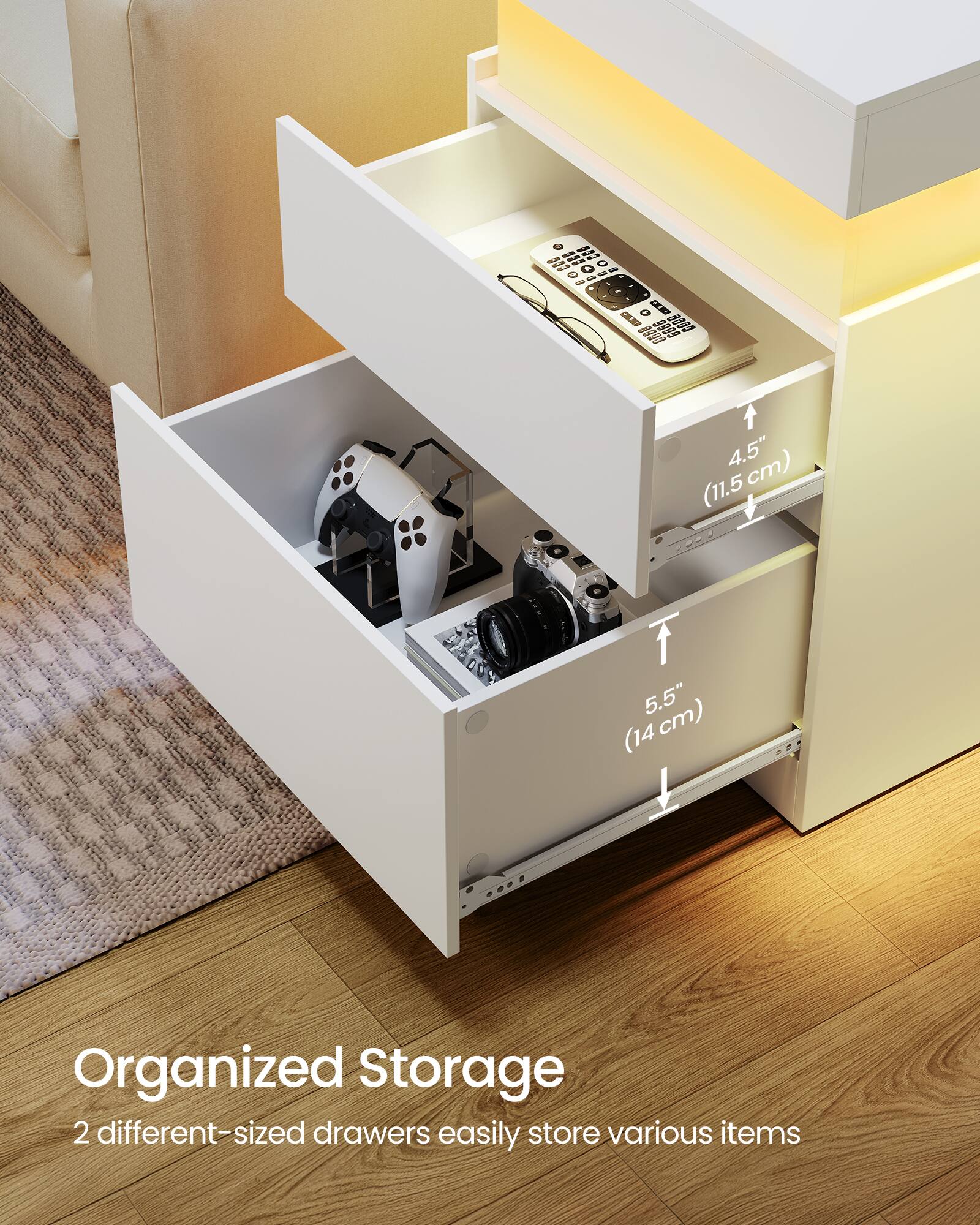 Organized Storage  
2 different-sized drawers easily store various items