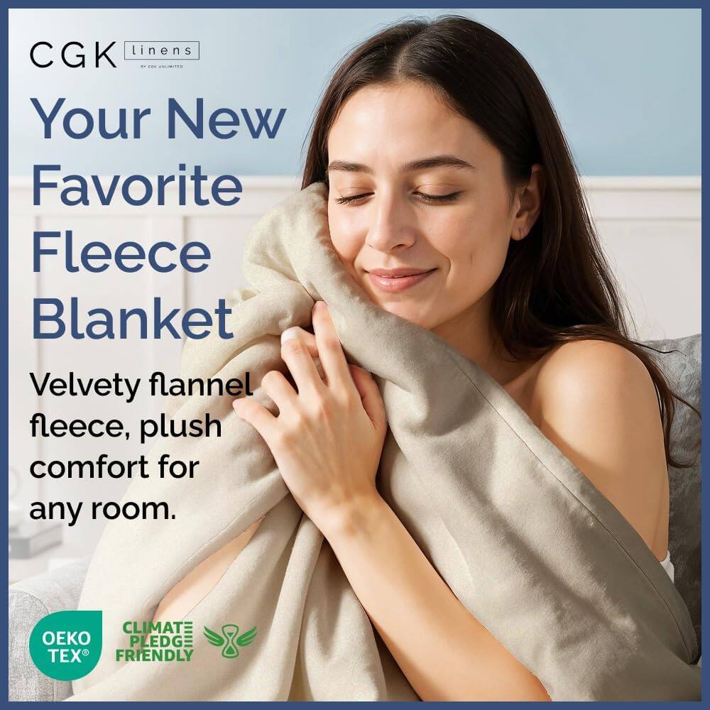 CGK Linens - Your New Favorite Fleece Blanket  
Velvety flannel fleece, plush comfort for any room.  
CLIMATE PLEDGE FRIENDLY  
OEKO TEX
