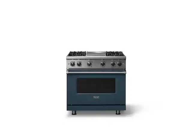 Front. Viking - 5.1 Cu. Ft. 36"W Freestanding Gas Sealed 4 Burner Range with Griddle - Squall.