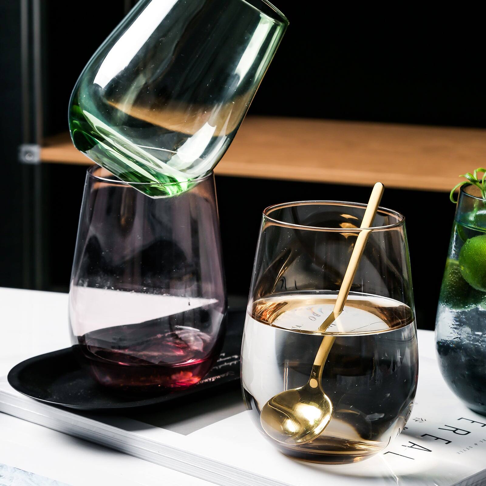 The text on the image appears to be:

"08r S EREAL FTEEE . W"

However, this text does not seem to form coherent words or phrases. It might be a random or distorted text. If you have a specific context or need to correct it, please provide more details.