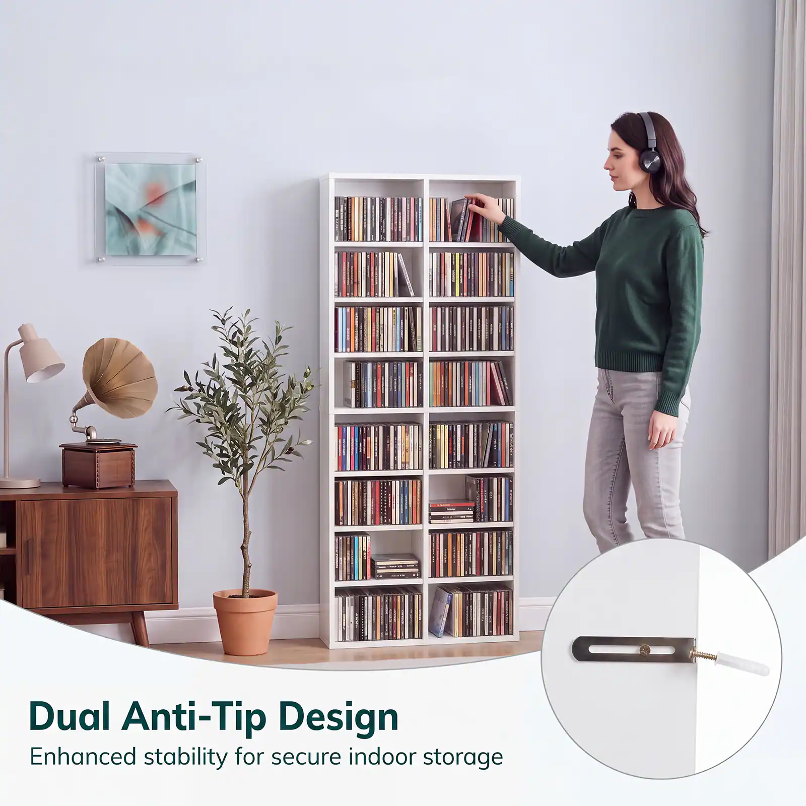 Dual Anti-Tip Design  
Enhanced stability for secure indoor storage