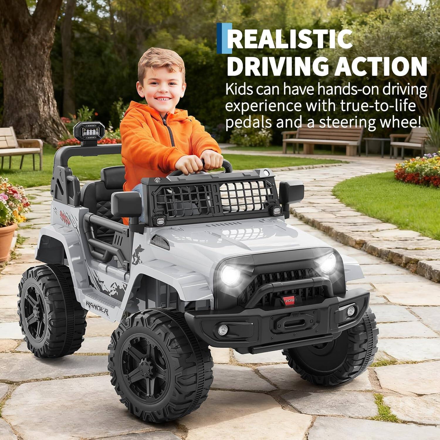 REALISTIC DRIVING ACTION  
Kids can have hands-on driving experience with true-to-life pedals and a steering wheel!