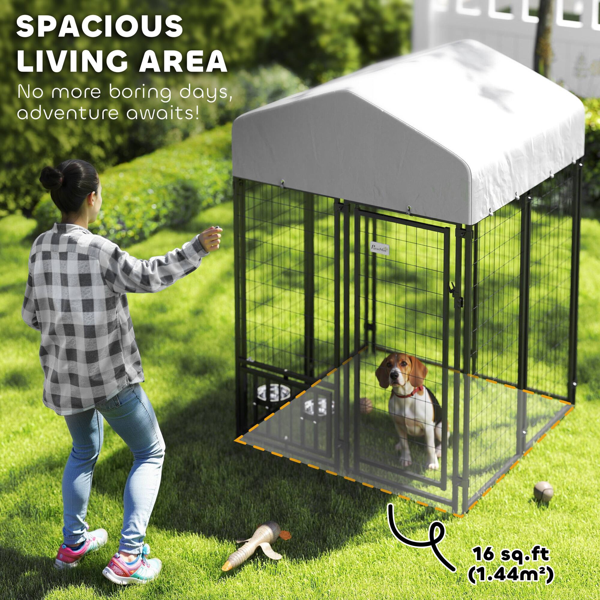 SPACIOUS LIVING AREA  
No more boring days, adventure awaits!  

16 sq.ft (1.44m²)