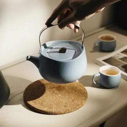 Front. OHOM - Leiph Self-heating Teapot Set - Verde Green - Green.