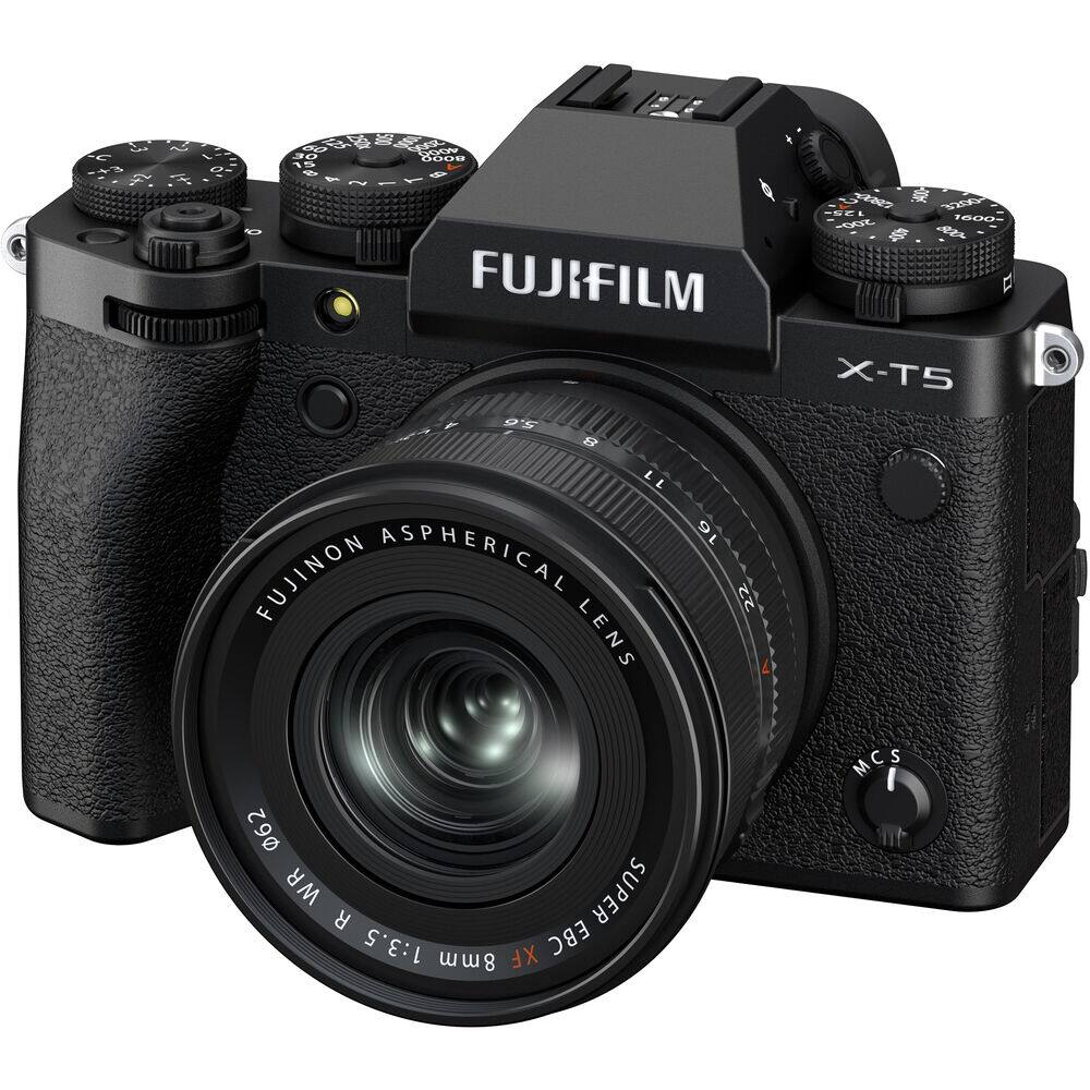FUJIFILM X-T5  
FUJINON ASPHERICAL LENS  
8mm 1:3.5  
EBC  
SUPER R  
WR  
MCS