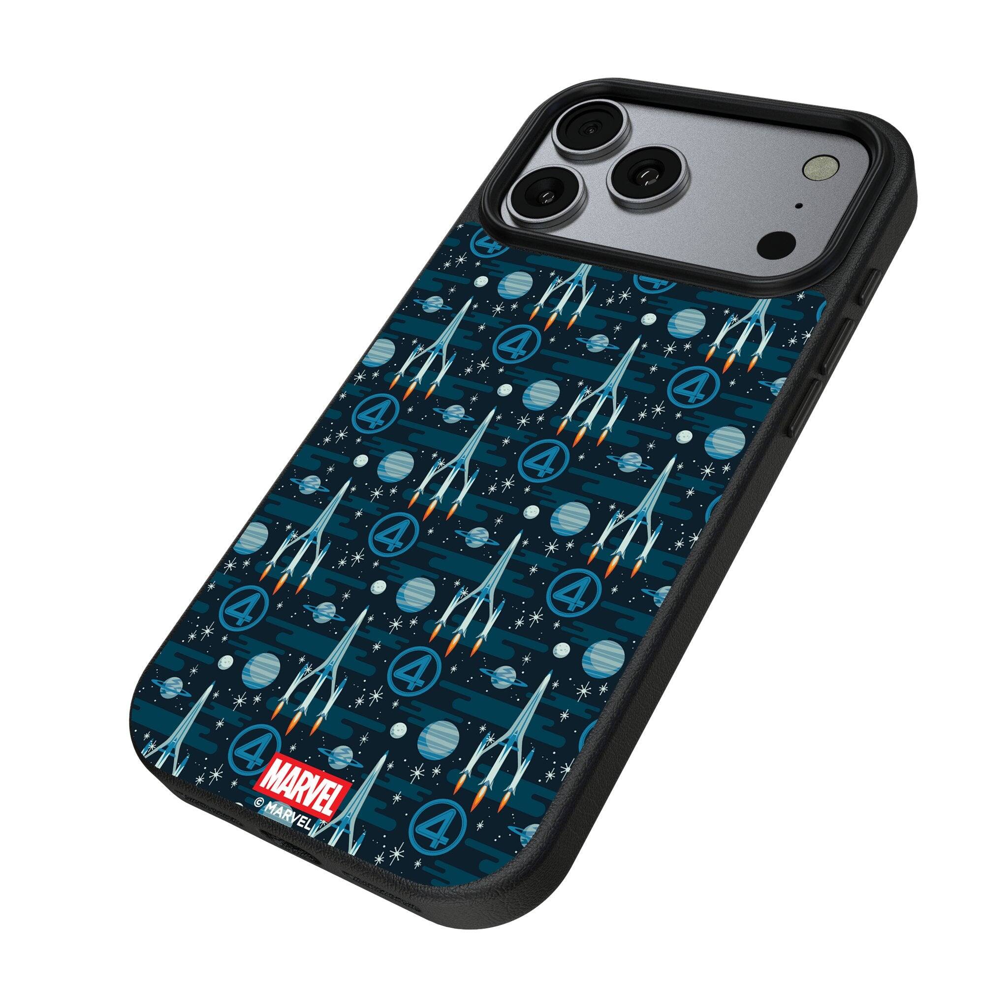 MARVEL  
© MARVEL  
4