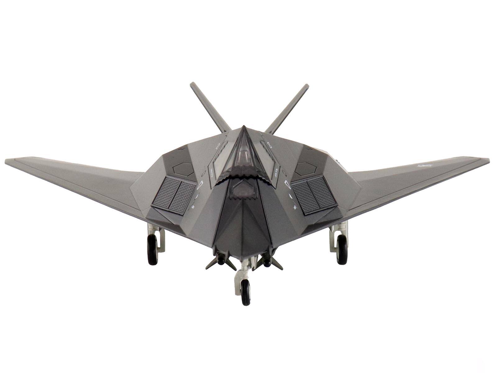 Left. Hobby Master - Lockheed F-117A Nighthawk Stealth Aircraft "84-0809" (2022) United States Air Force "Air Power Series" 1/72 - Grey And Black.