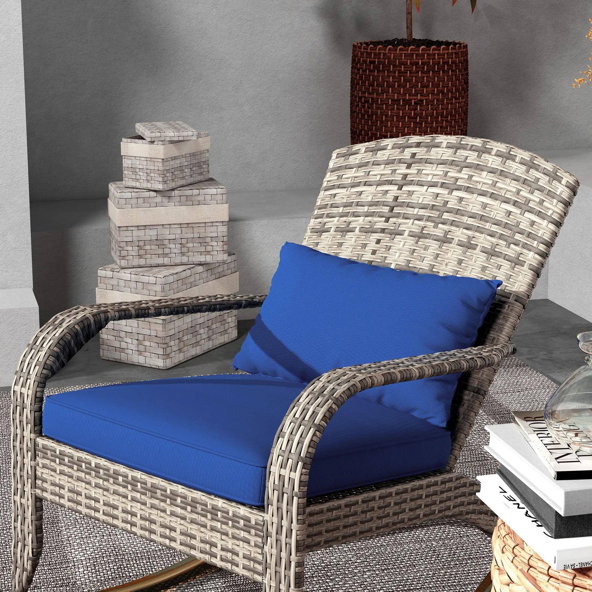 INTERIOR PAINT HANDBOOK - M s-2hT