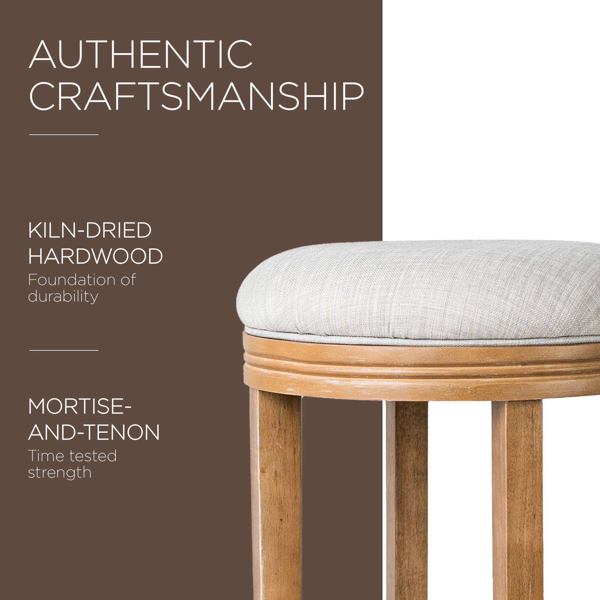 AUTHENTIC CRAFTSMANSHIP

KILN-DRIED HARDWOOD  
Foundation of durability

MORTISE-AND-TENON  
Time tested strength