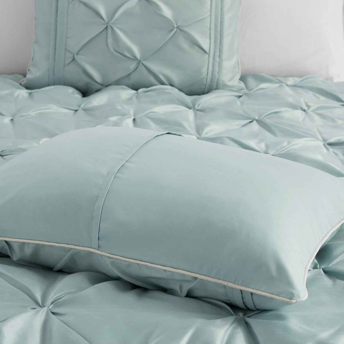 Back. Aukfa - 7 Piece Tufted Comforter Set King - Seafoam.