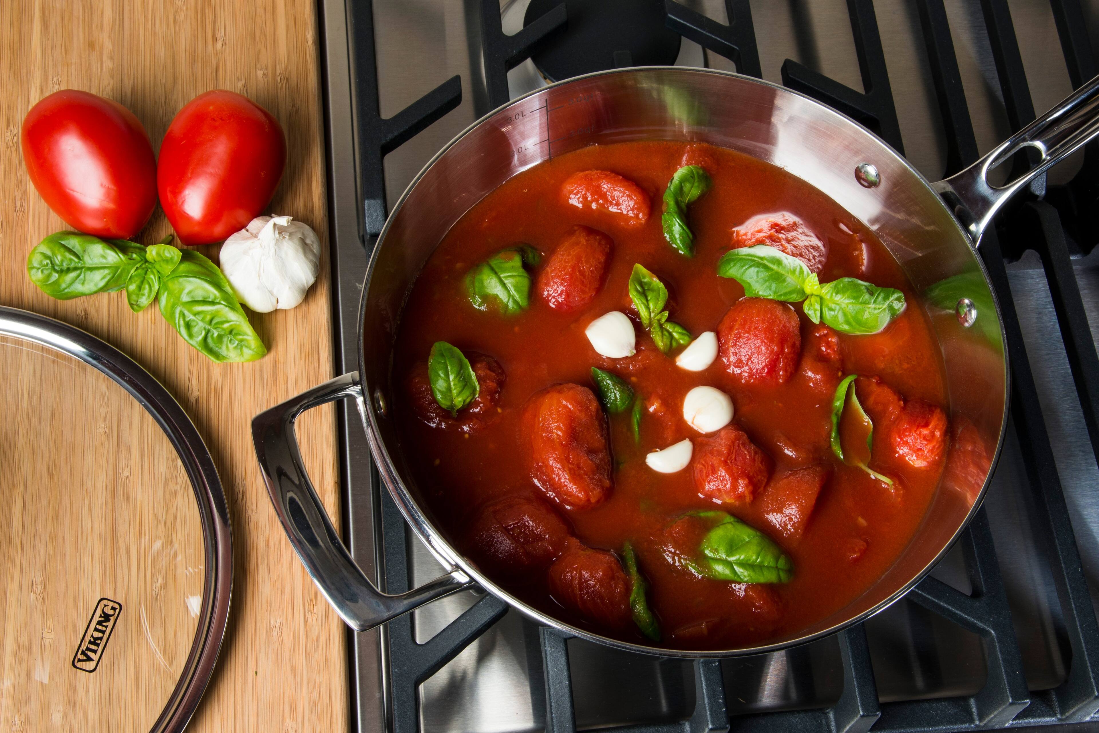 Alt View 28. Viking - Contemporary 3 Ply 10 Piece Cookware Set- Mirror - Stainless Steel.